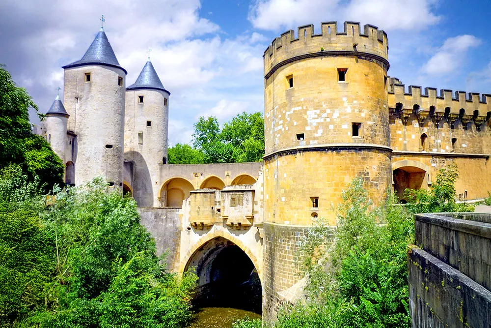 Porte des Allemands, Metz © French Moments