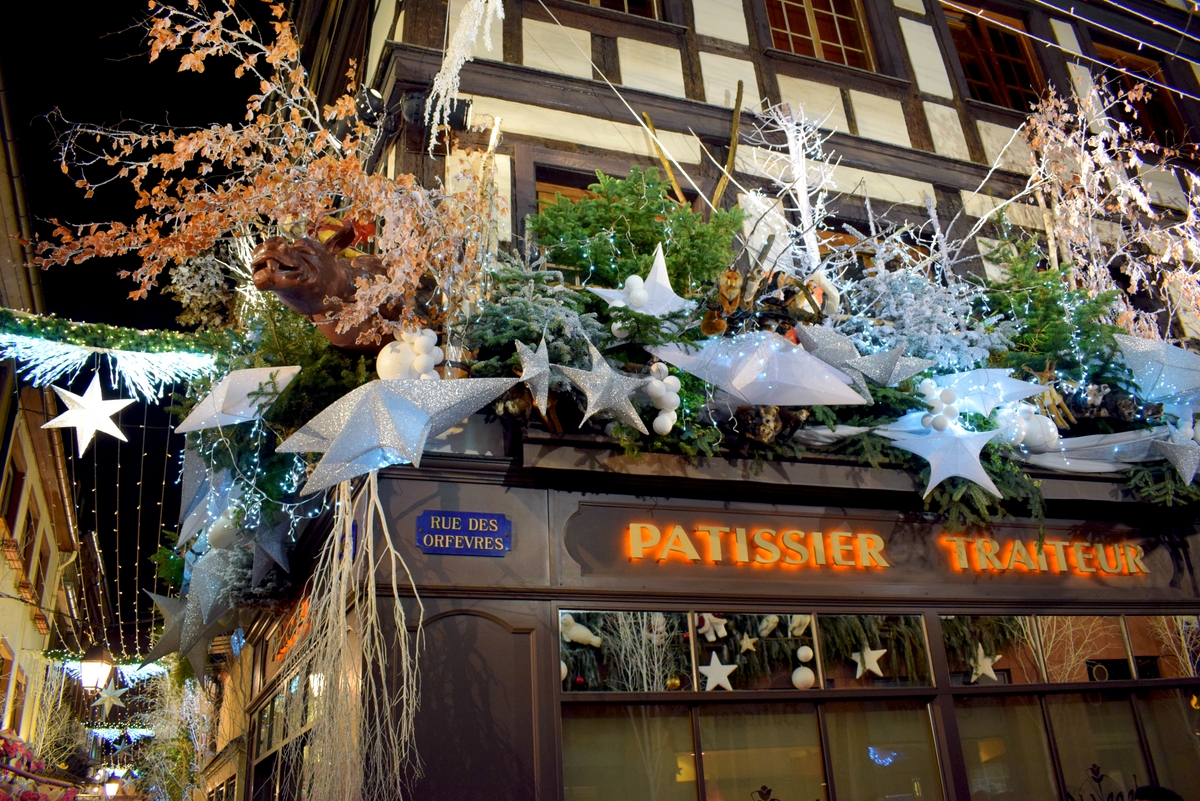 Rue des Orfèvres, Strasbourg à Noël © French Moments