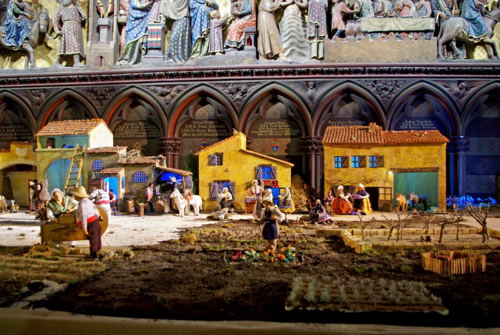 La crèche de Noël de NotreDame de Paris Mon Grand Est
