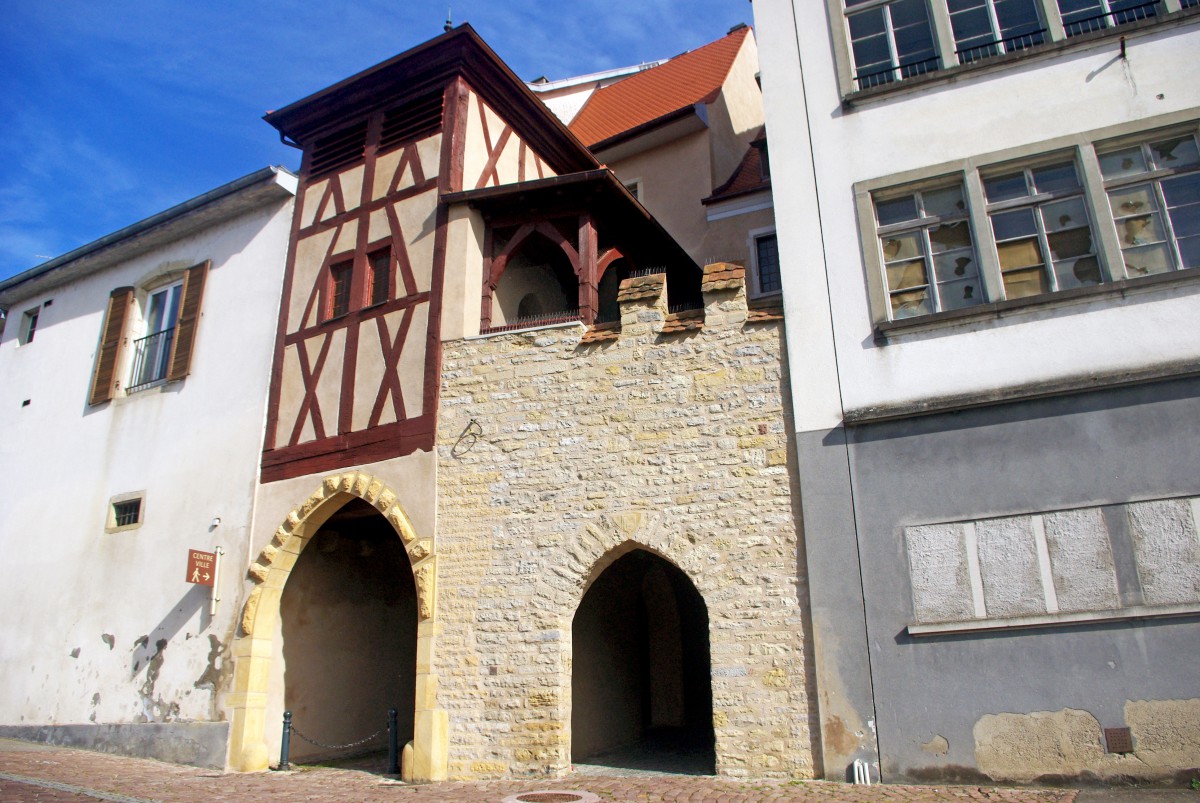 Portes fortifiées d'Alsace - Altkirch © French Moments