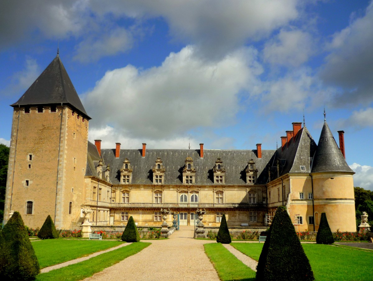 Autour de Nancy - Château de Fléville © French Moments