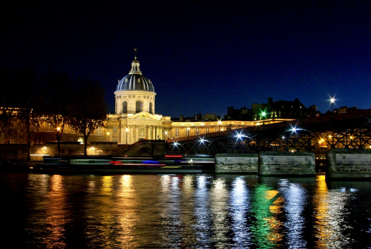 Pont des Arts Institut de France Paris