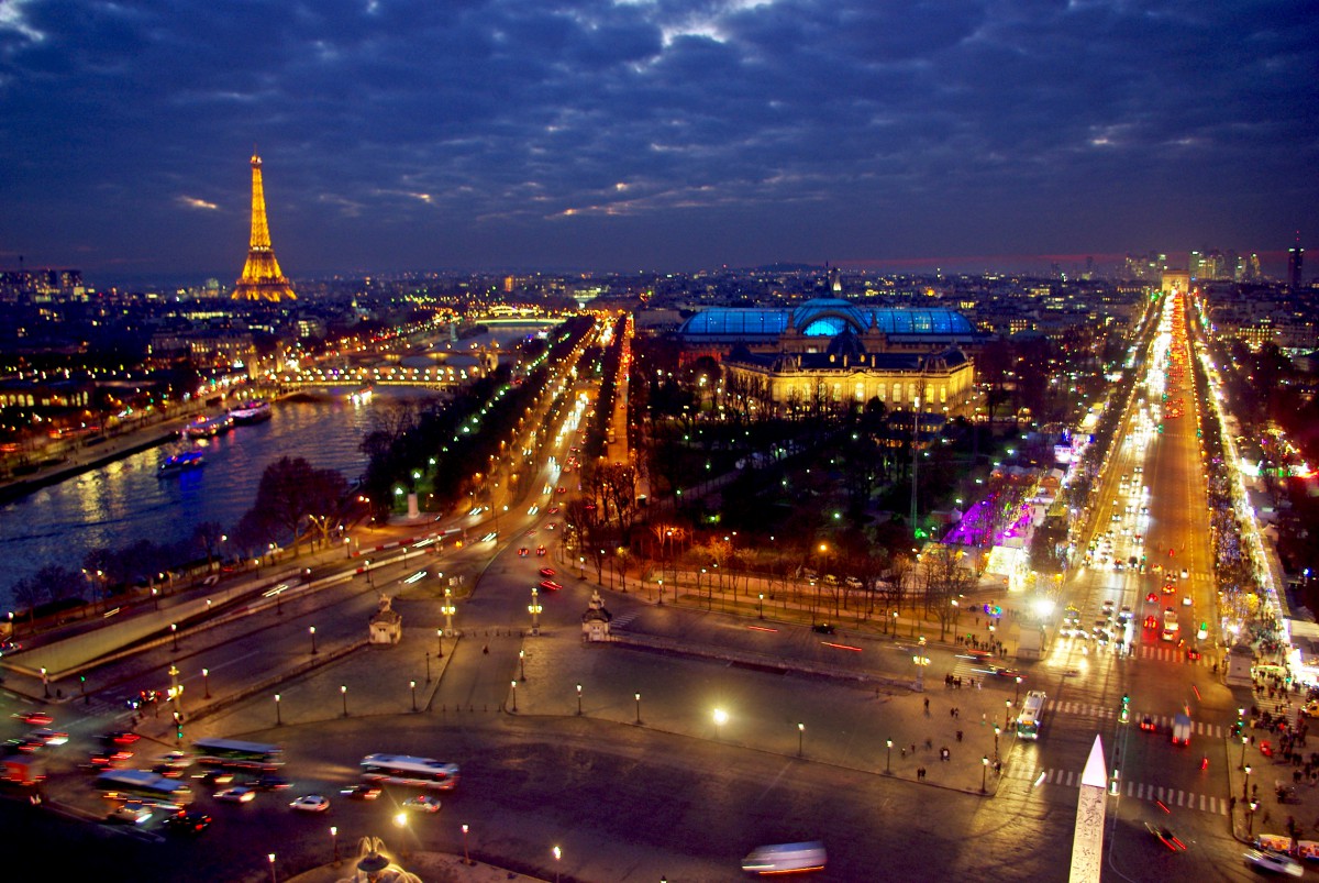 Grande Roue de Paris la nuit