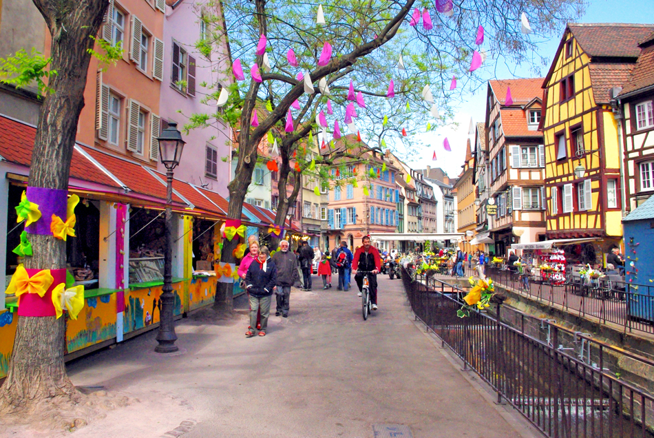 Le marché de Pâques de Colmar © French Moments
