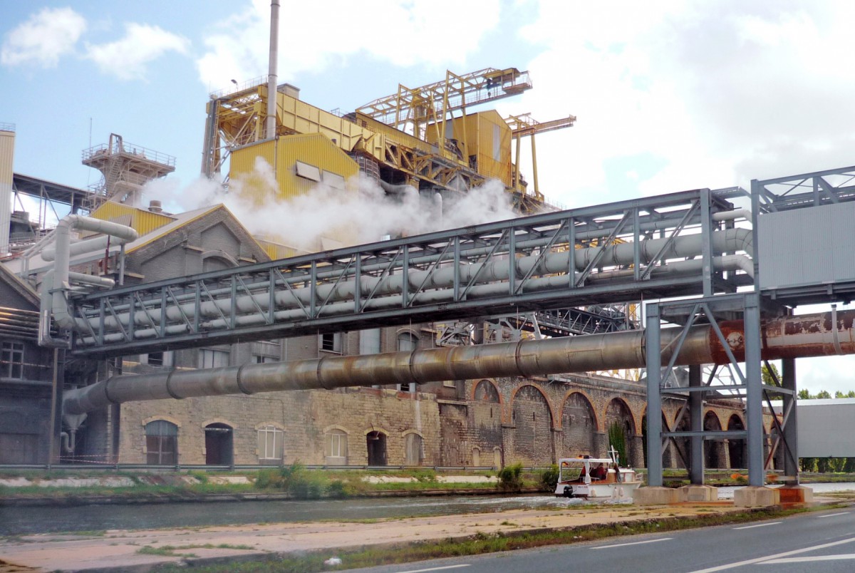 Lorraine industrielle - L'usine Solvay à Dombasle-sur-Meurthe © French Moments