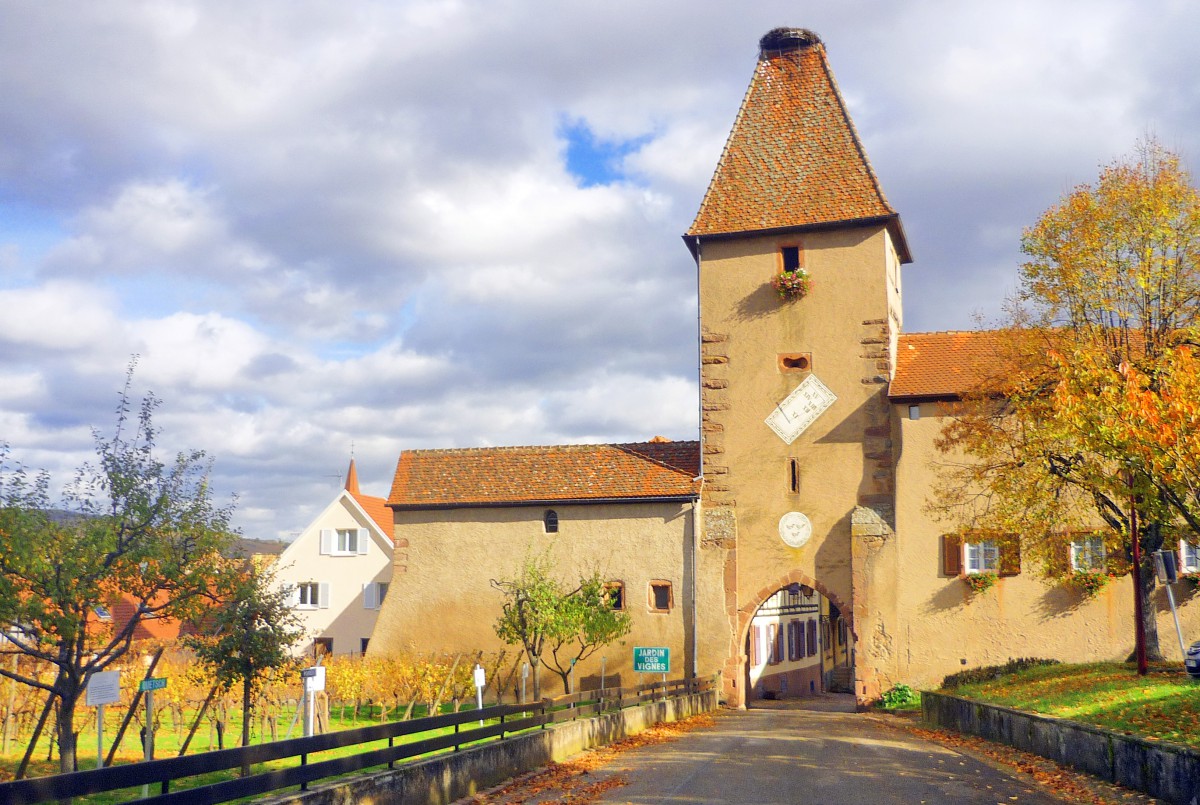 Portes fortifiées d'Alsace - Ammerschwihr © French Moments
