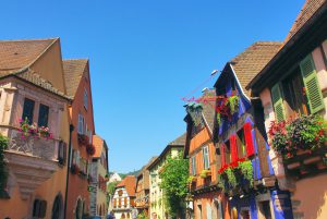 Niedermorschwihr, Alsace © French Moments