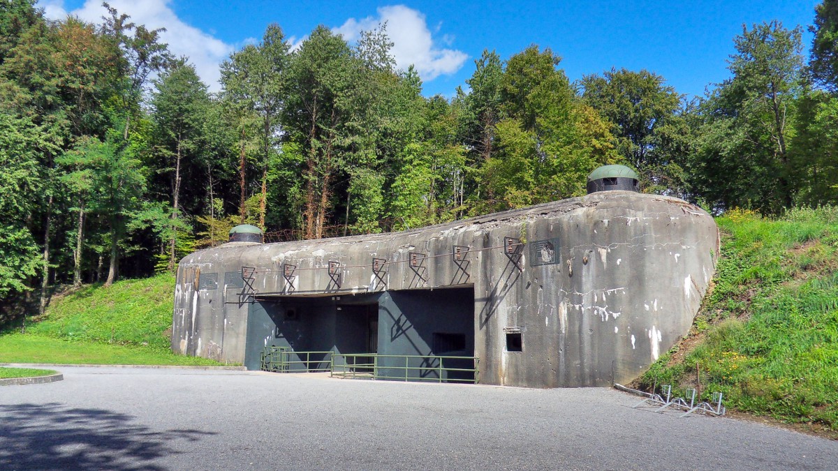 La ligne Maginot : le fort du Schoenenbourg © Thilo Parg - licence [CC BY 3.0] from Wikimedia Commons