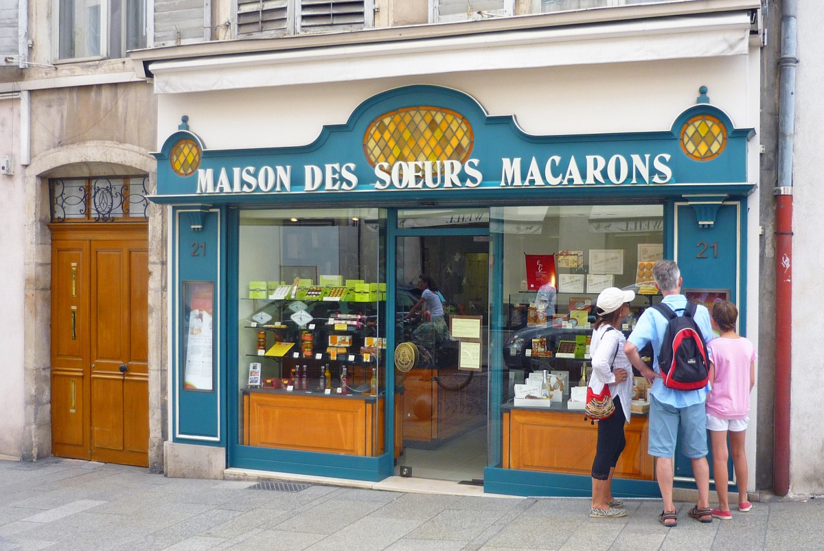 La boutique des Sœurs Macarons à Nancy © French Moments