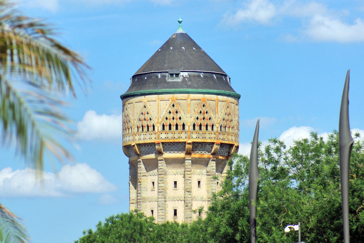 Château d'Eau de Metz © French Moments