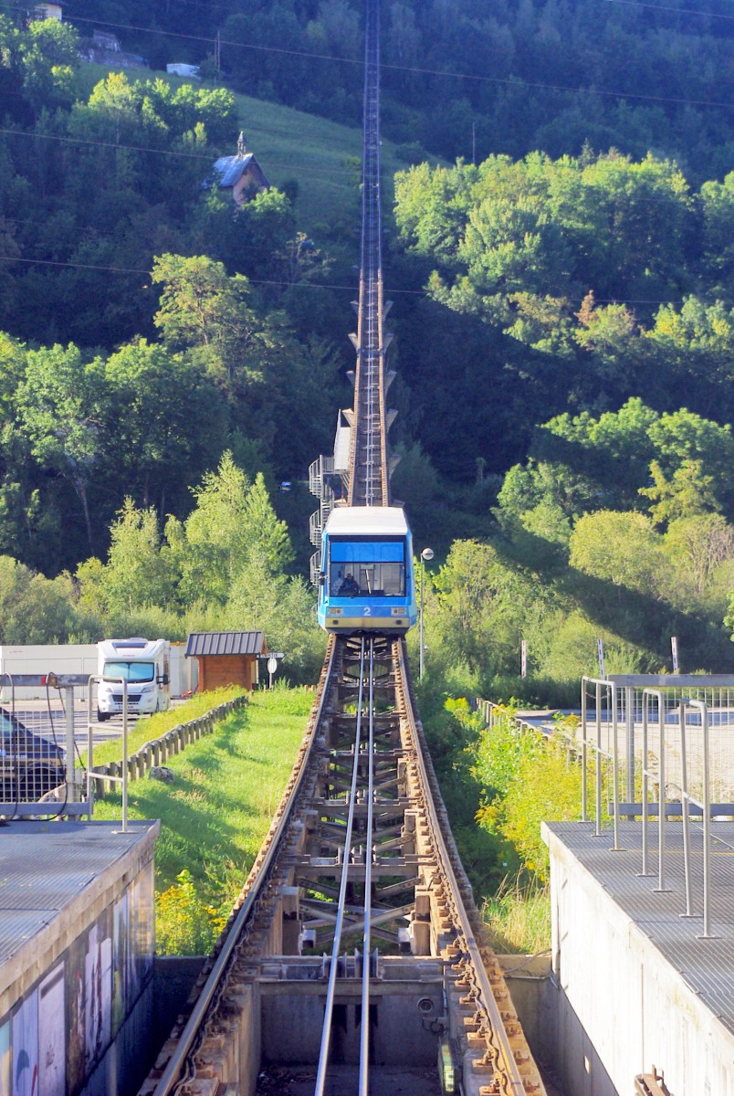 Funiculaire Bourg Saint-Maurice © French Moments