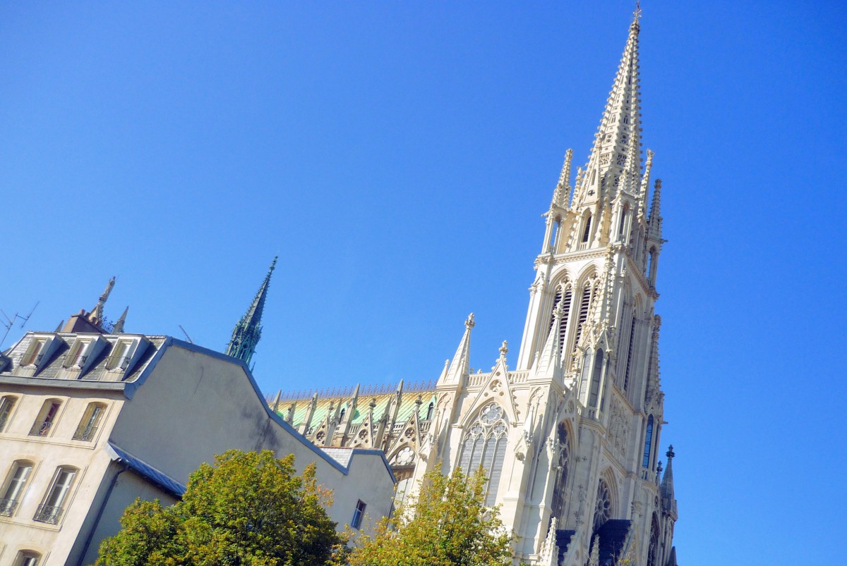 Basilique Saint-Epvre © French Moments