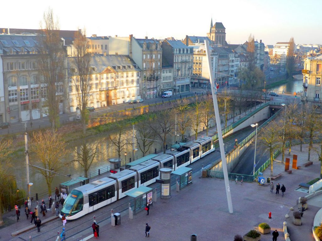 Le Guide-Découverte du Marché de Noël de Strasbourg - Mon Grand Est