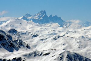 Les Aiguilles d'Arves vues de la Grande Rochette © French Moments