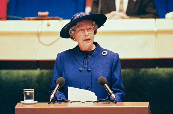 Le speech de la Reine Elizabeth II au Parlement européen de Strasbourg en 1992