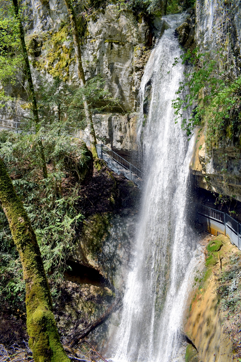 La cascade d'Angon © French Moments
