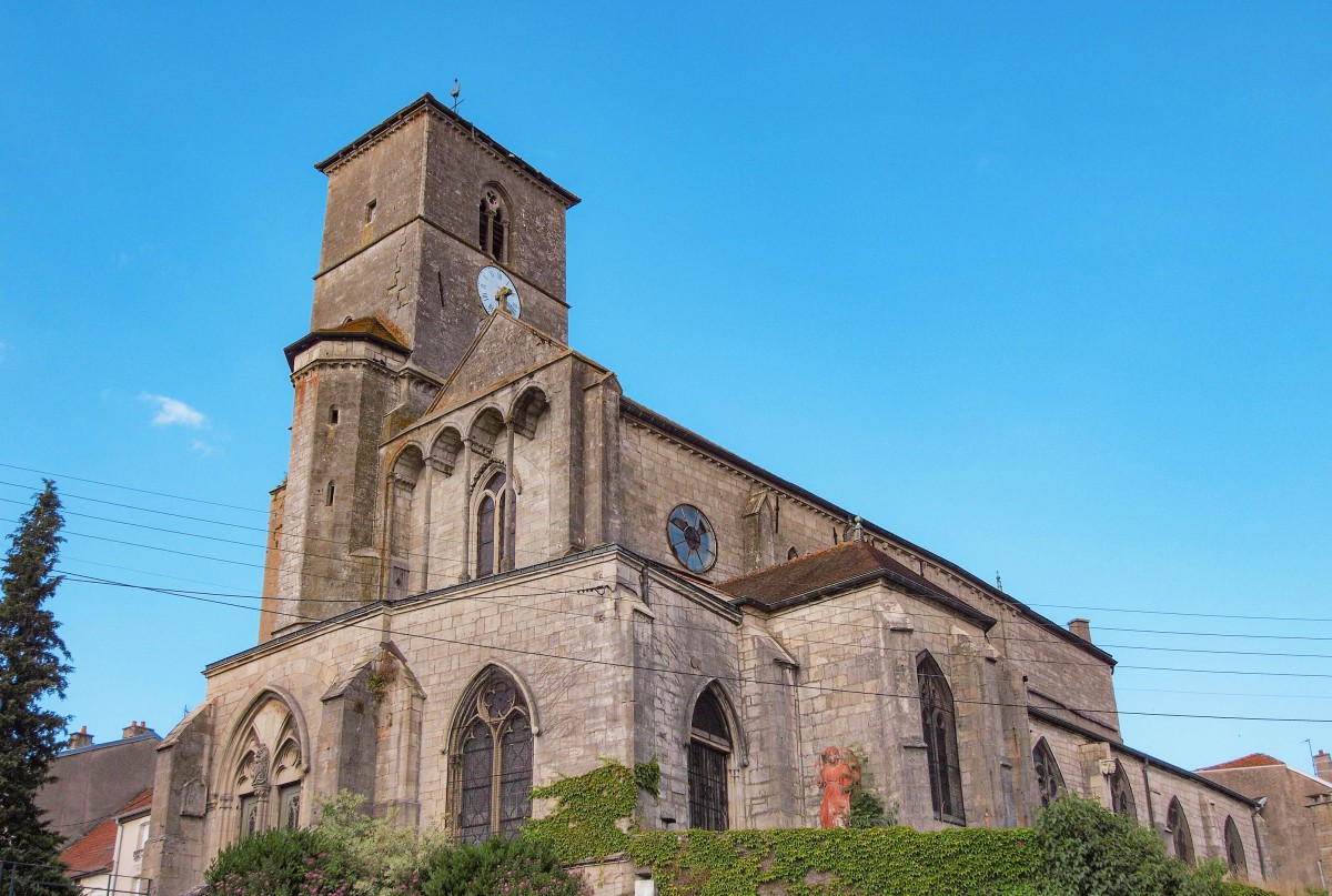 L'église Saint-Christophe de Neufchâteau © BR - licence [CC BY-SA 3.0] from Wikimedia Commons