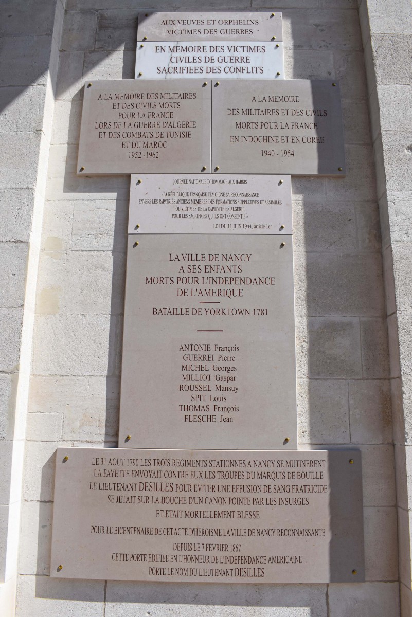 La plaque commémorative du Monument Désilles © French Moments