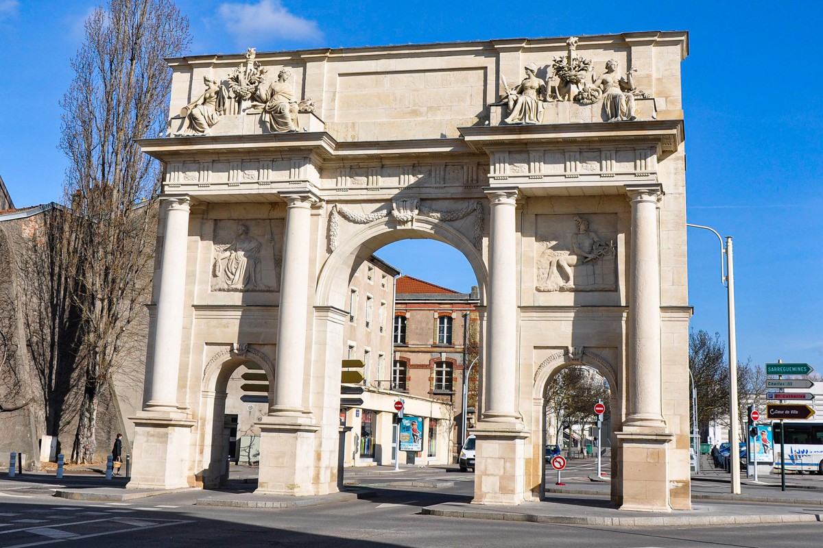 Porte Sainte Catherine Cote Ville © M.Strīķis - licence [CC BY-SA 3.0] from Wikimedia Commons