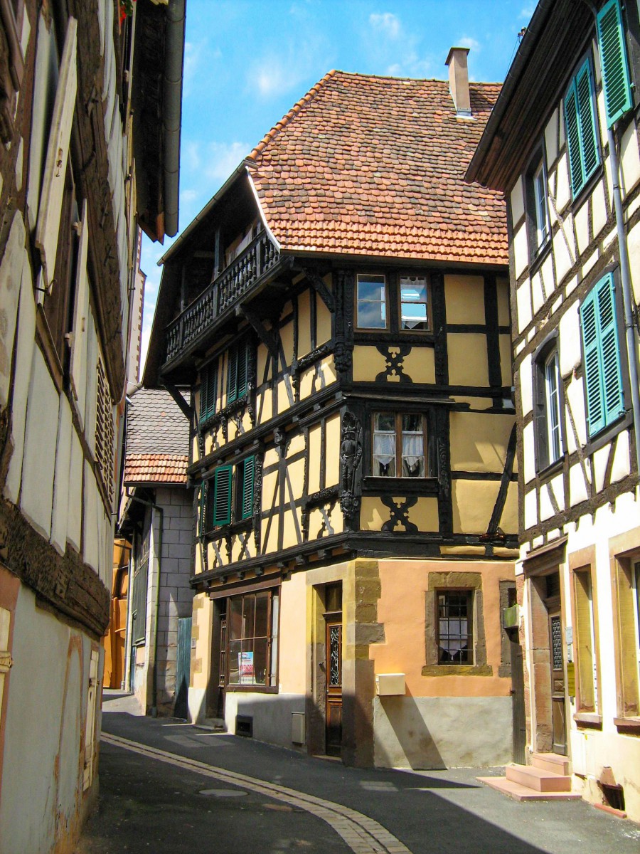 Autour de Strasbourg - Bouxwiller par Buchsweiler [Public Domain]