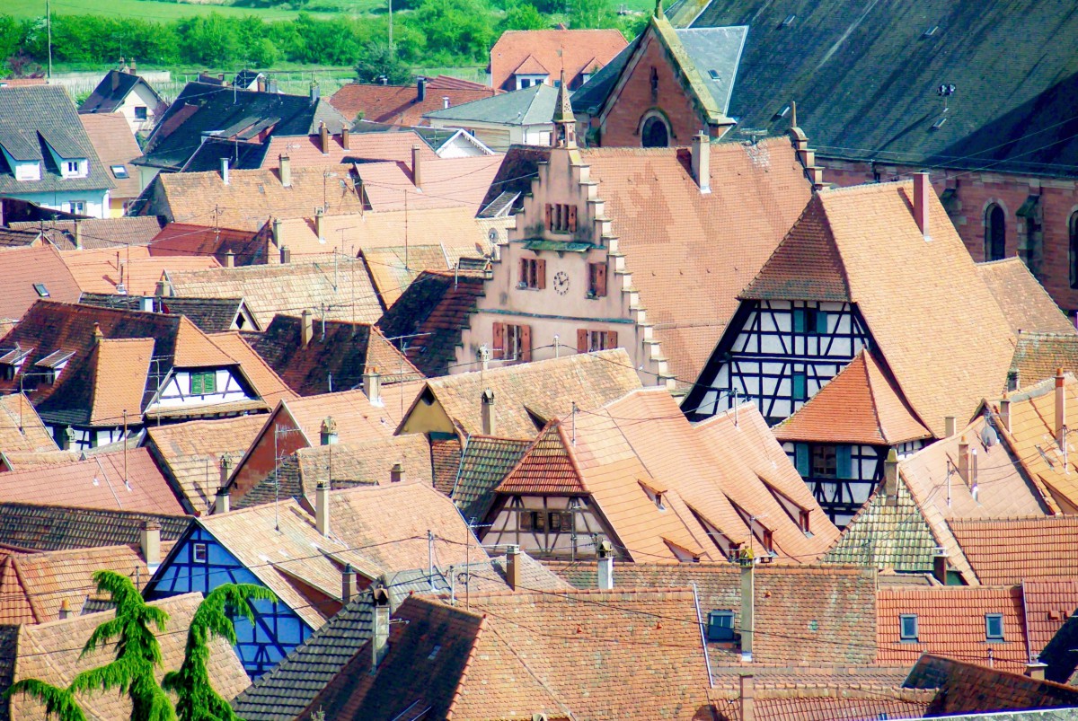 Autour de Strasbourg - Les toits de Dambach-la-Ville © French Moments
