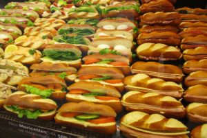 Des Moricettes de la Boulangerie Poulaillon © Arnaud 25 - licence [CC BY-SA 4.0] from Wikimedia Commons