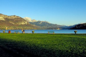 Le Pâquier à Annecy © French Moments