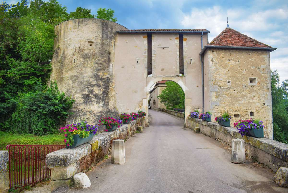 La porte fortifiée de Liverdun © French Moments