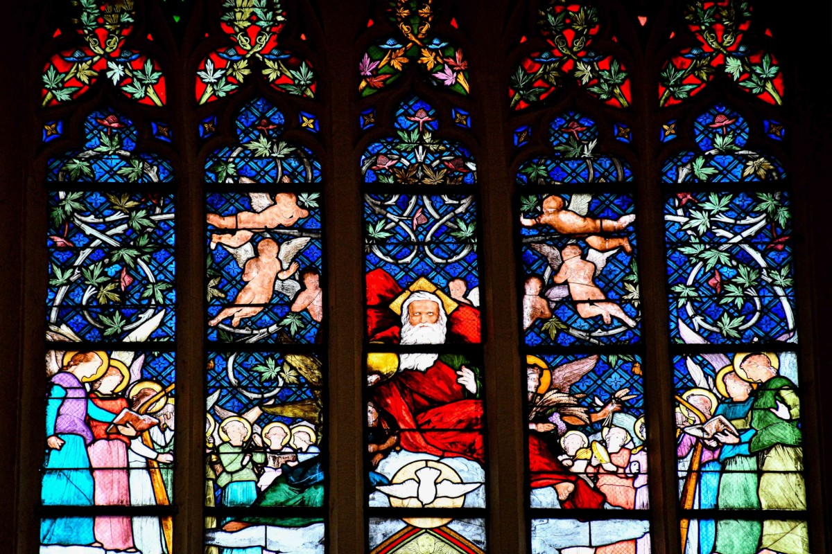 Vitraux de l'église abbatiale de Remiremont © French Moments