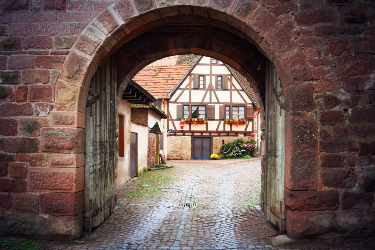 Portes fortifiées d'Alsace - Niedertor à Wangen © French Moments