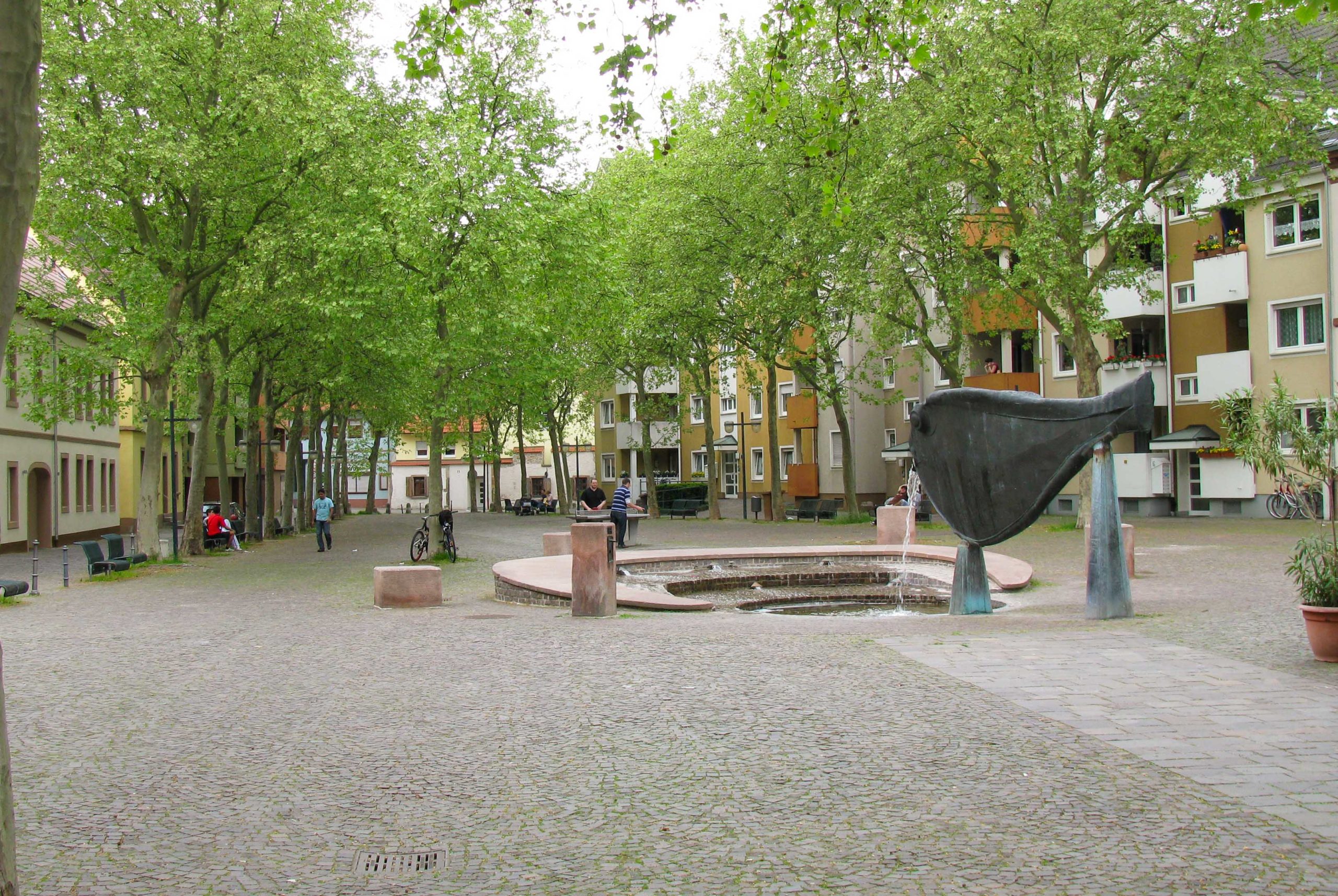 Spire en Allemagne - La fontaine de la Fischmarkt © Sundar1 - licence [CC BY-SA 3.0] from Wikimedia Commons