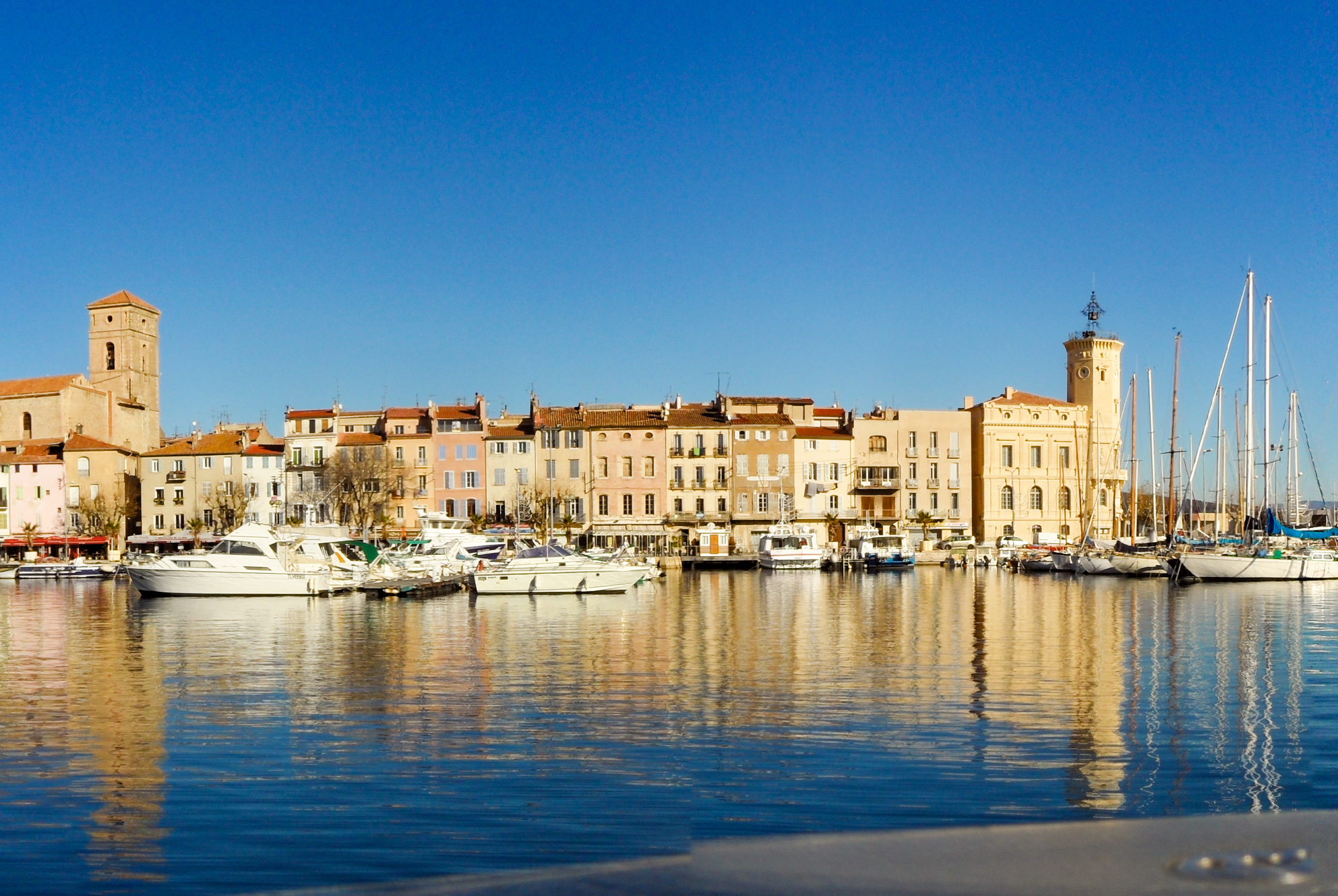 La Ciotat © Depompip - licence [CC BY-SA 4.0] from Wikimedia Commons