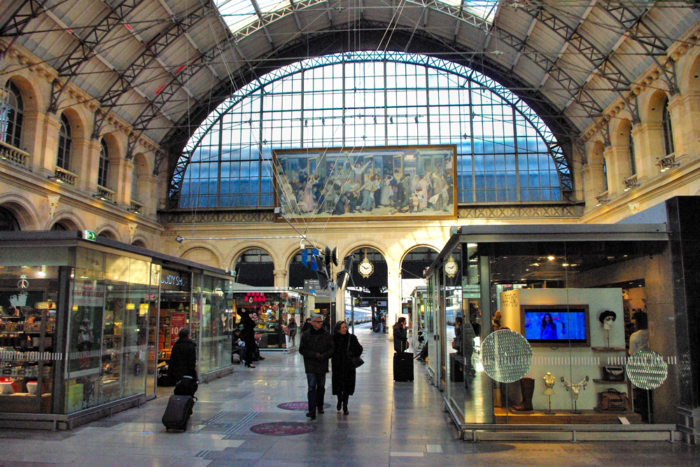 Gare de Paris-Est © French Moments