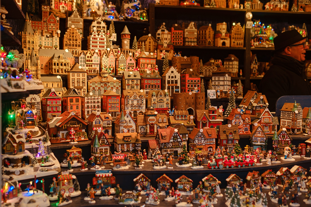 Cologne Christmas Market. Source: Depositphotos.com