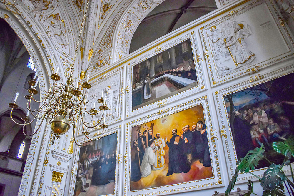 Eglise des Jésuites © French Moments