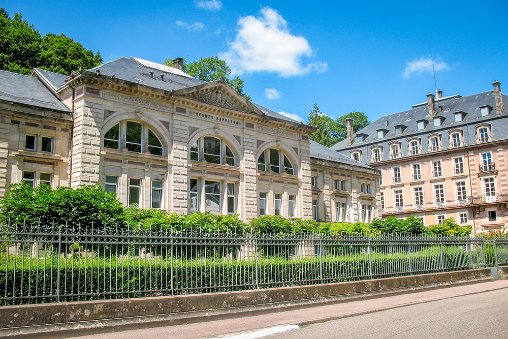 Les thermes de Plombières-les-Bains © French Moments