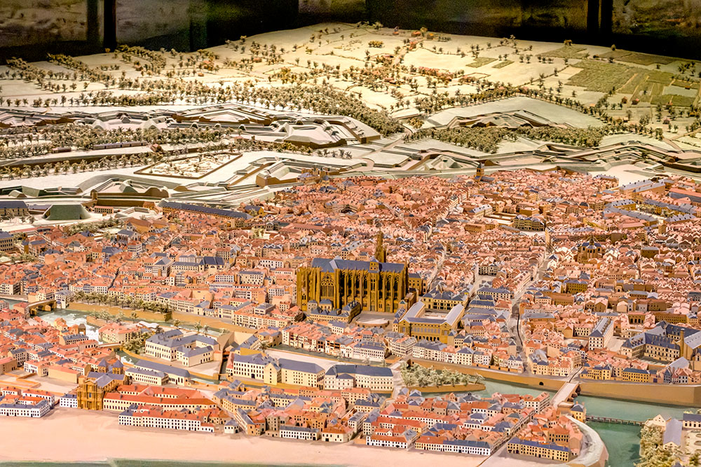 Plan-relief de la ville de Metz © French Moments