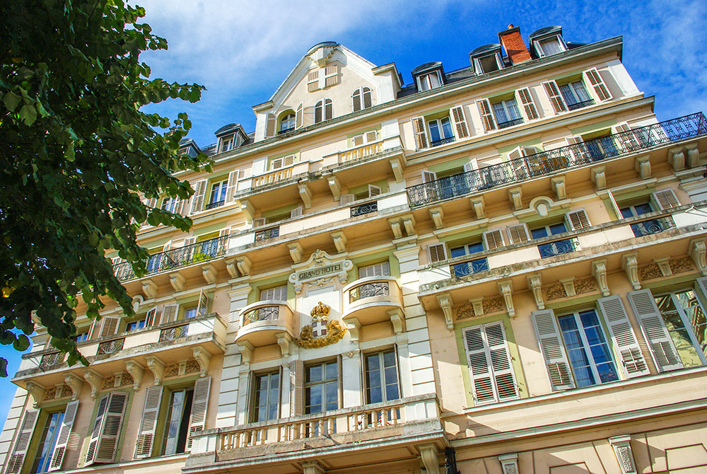 Aix-les-Bains 30 copyright French Moments Grand Hôtel © French Moments