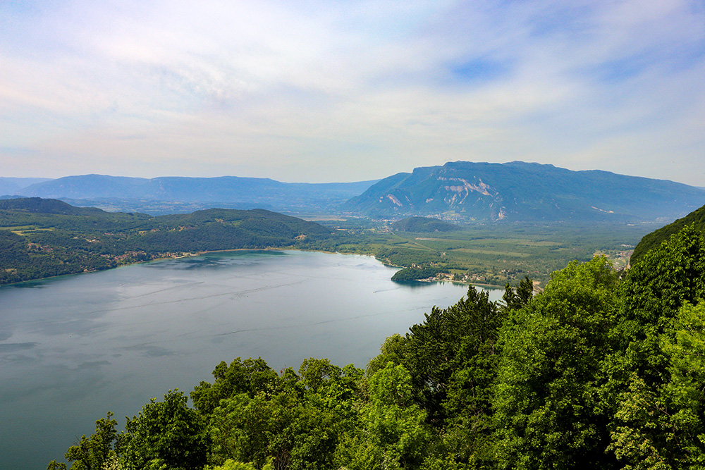 Chambotte 02 copyright Francis Guernier - French Moments Chambotte Lac du Bourget © Francis Guernier - French Moments