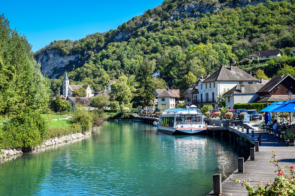 Chanaz 01 copyright French Moments Chanaz, Savoie © French Moments