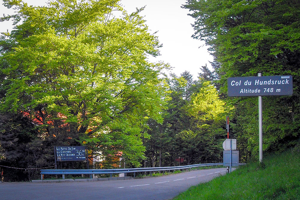 Route Joffre - Col du Hundsruck © Rauenstein - licence [CC BY-SA 3.0] from Wikimedia Commons