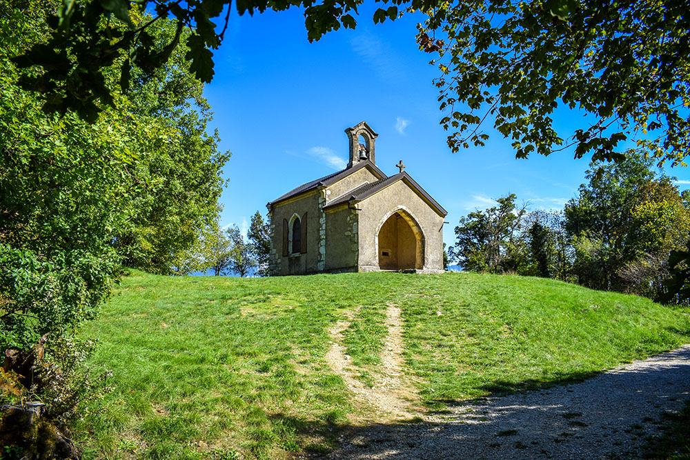 Lake Bourget 12 copyright French Moments Chapelle du Mont-Chat © French Moments