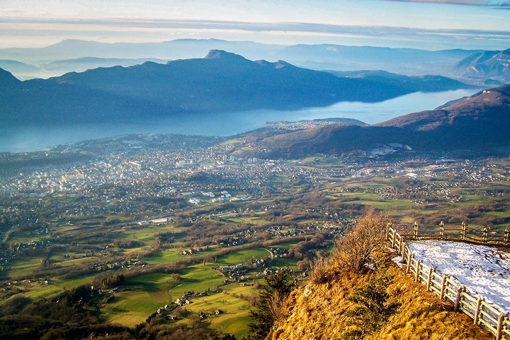 Mont Revard © Florian Pépellin - licence [CC BY-SA 3.0] from Wikimedia Commons