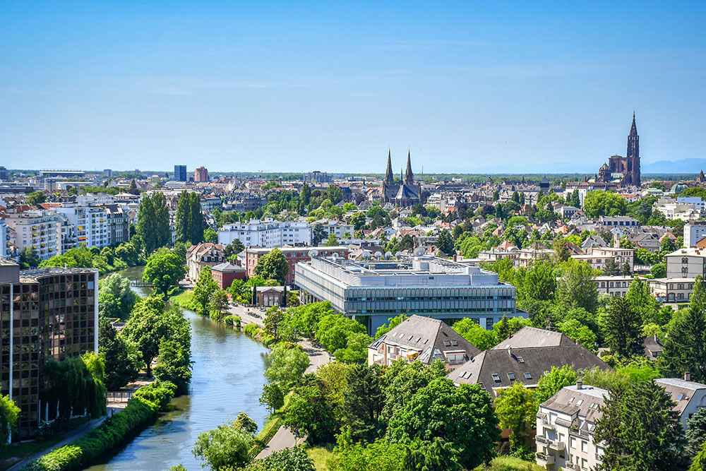 Travailler à distance en Alsace - Strasbourg, vue du Parlement européen